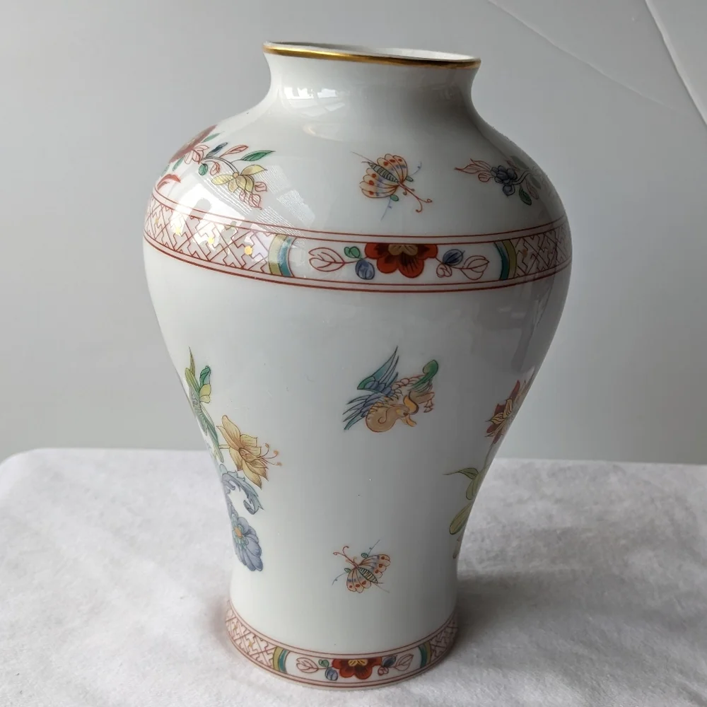 Vintage Haviland Limoges Cathay Floral Gold Trim Porcelain Vase